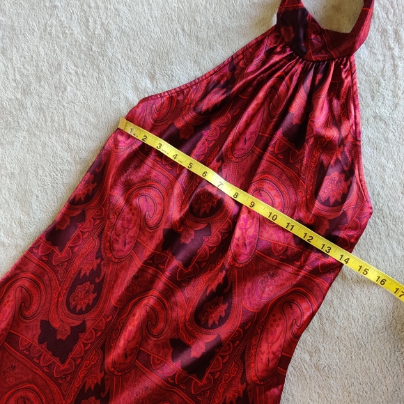 SOLD.......Stunning Silk Halter Dress - Picture 8 of 15